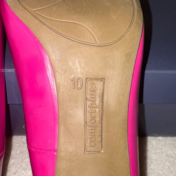 Comfort Plus by Predictions Fuchsia Womens Pumps - Picture 10 of 12